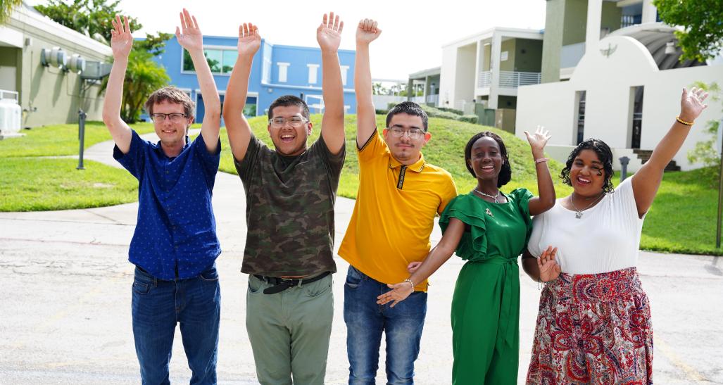 Students at College of Florida Keys 